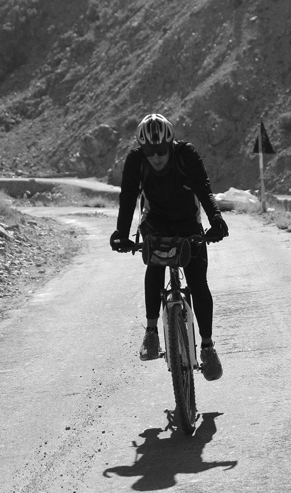 Khardung La Downhill Ride